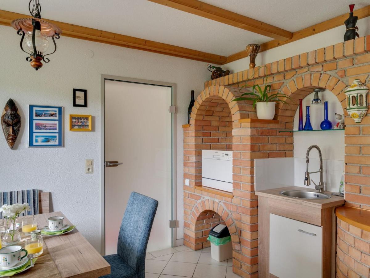 Cosy Apartment In Oed Hling With Garden Mauer bei Amstetten Exteriör bild